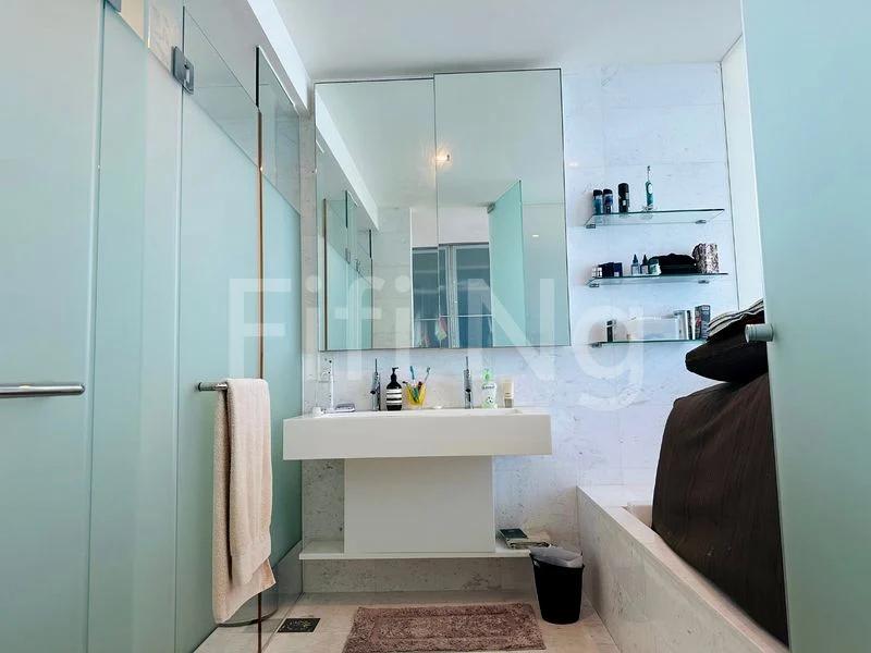 4+1 Bed Condo for Rent in  The Azure - Image 9